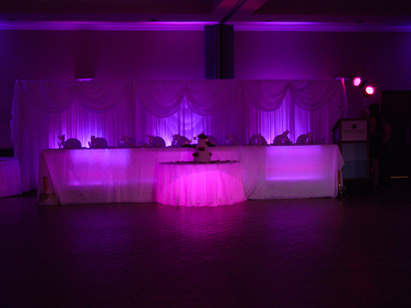 Ottawa Uplighting - Click to enlarge photo